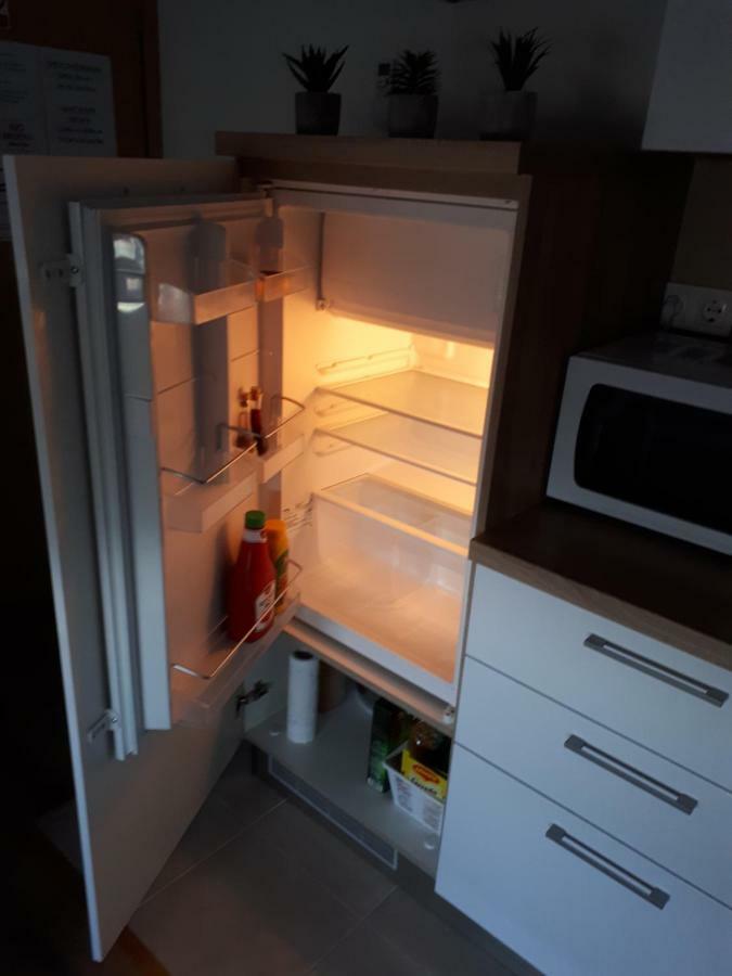Iris Room & Apartment スルニュ エクステリア 写真